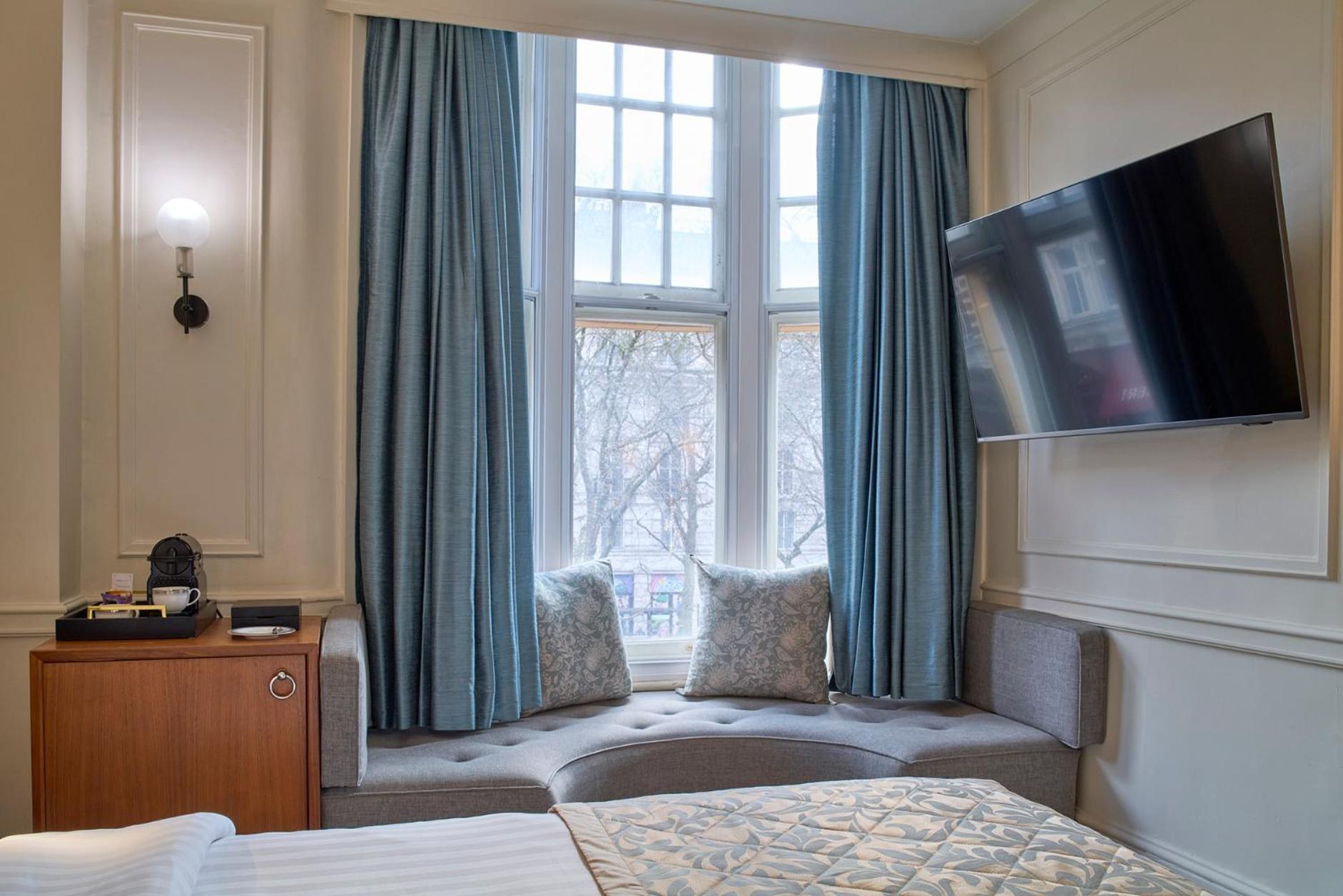 Sloane Square 4*